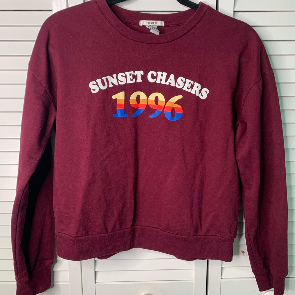 Forever 21 Medium Sweater Sunset Chasers R201